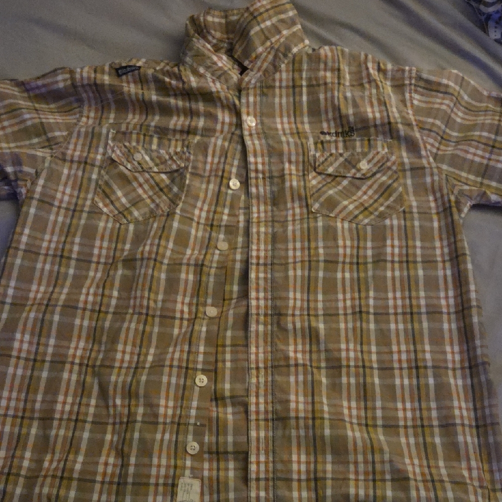 Men's Plaid Button-Up Shirt